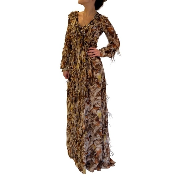 Carolina Herrera Black tie Gown with feather and crystal embellished - Picture 8 of 16